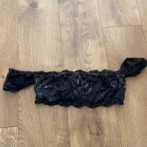 Black Strapless Victoria Secret Bralette!